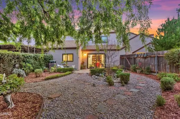 210 Walnut Avenue  #J, Monrovia, CA 91016