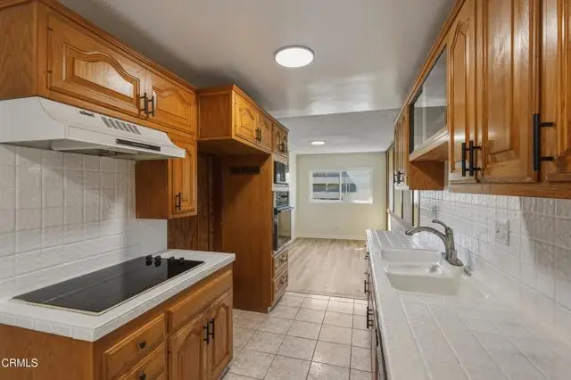 320 Stocker Street  #205, Glendale, CA 91207 - #3