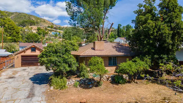 10646 Samoa Avenue, Tujunga, CA 91042 - #1