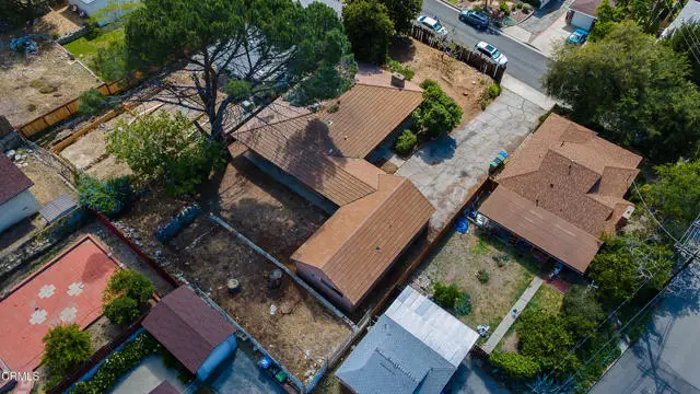 10646 Samoa Avenue, Tujunga, CA 91042 - #3