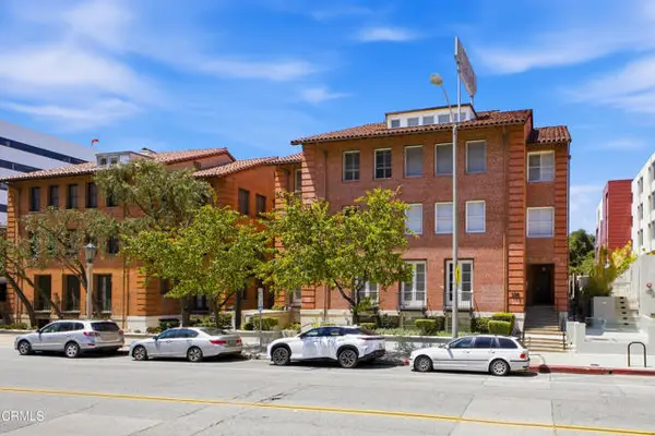 139 Los Robles Avenue  #205, Pasadena, CA 91101