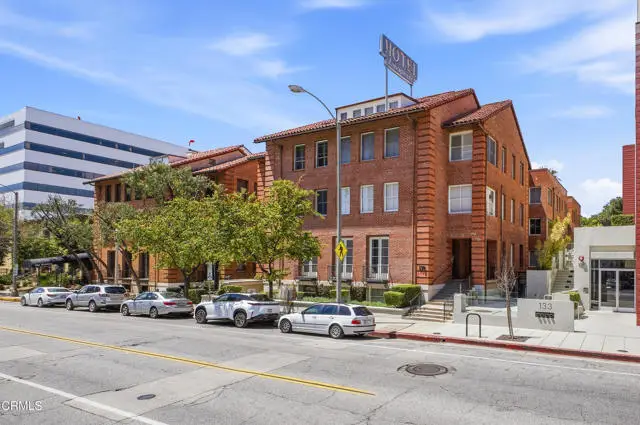 139 Los Robles Avenue  #205, Pasadena, CA 91101 - #2