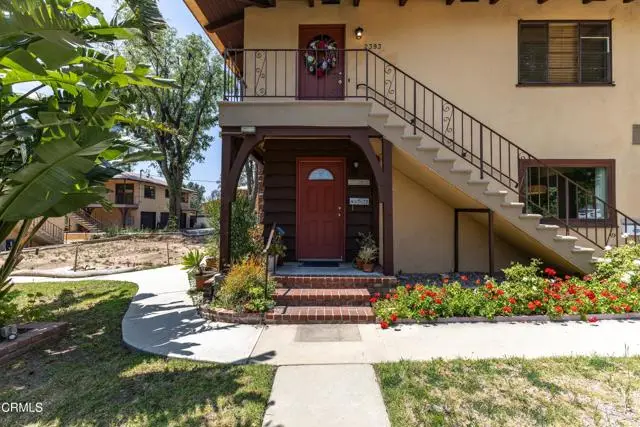 2391 El Molino Avenue, Altadena, CA 91001 - #2