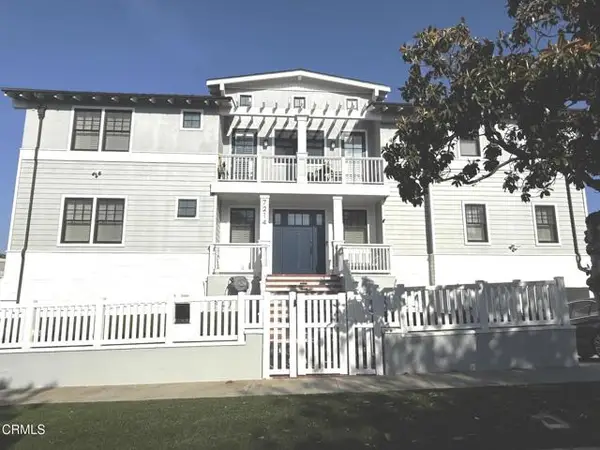 7214 McCool Avenue, Los Angeles, CA 90045