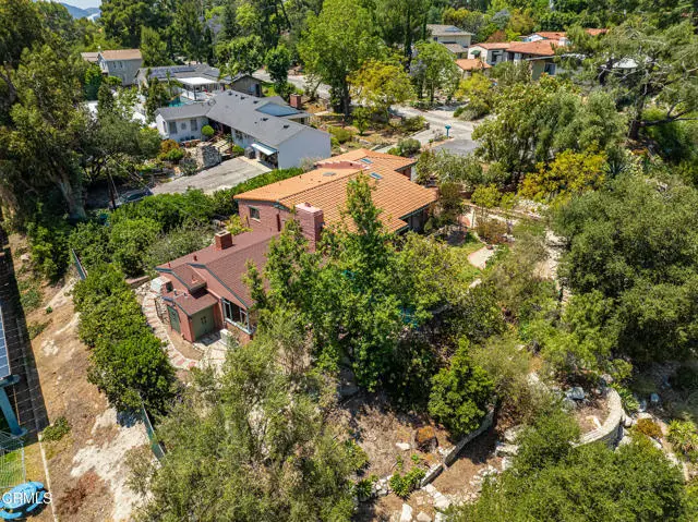 2300 El Moreno Street, La Crescenta, CA 91214 - #1