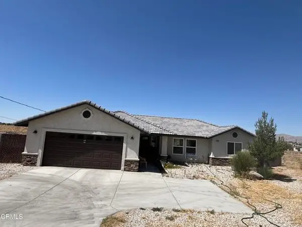 22422 Roundup Way, Apple Valley, CA 92308