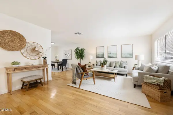 49 Parkwood Avenue  #10, Pasadena, CA 91107