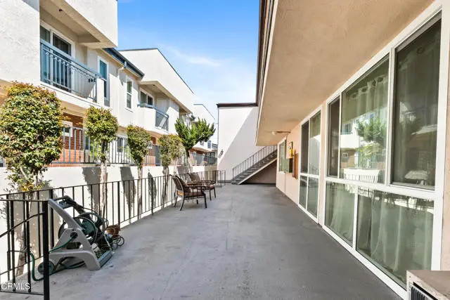 630 Orange Grove Avenue  #A, Burbank, CA 91501 - #3