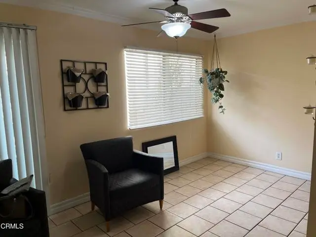121 Sinclair Avenue  #107, Glendale, CA 91206 - #3