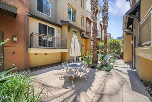 573 Rockefeller, Irvine, CA 92612 - #3