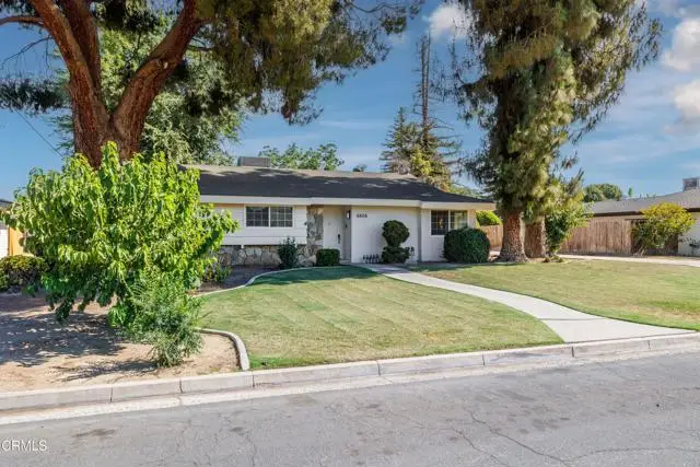 6606 Desmond Court, Bakersfield, CA 93308 - #2