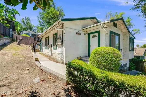 4012 Clayton Avenue, Los Angeles, CA 90027