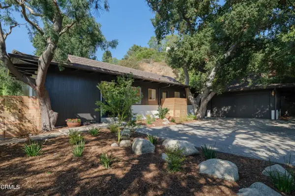 3271 New York Drive, Pasadena, CA 91107