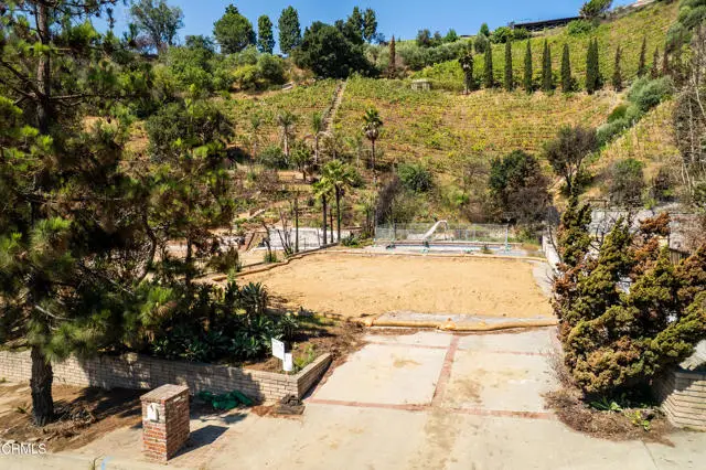 1227 Bienveneda Avenue, Pacific Palisades, CA 90272 - #1