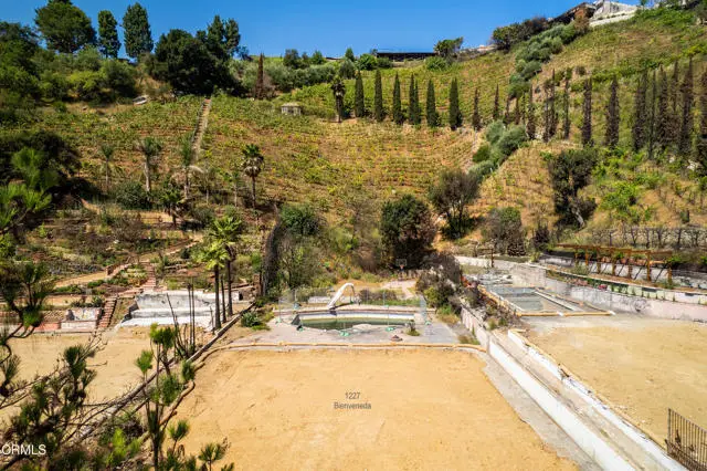 1227 Bienveneda Avenue, Pacific Palisades, CA 90272 - #2