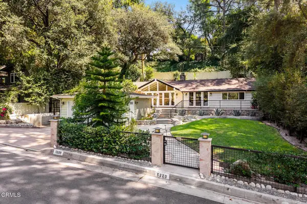 5220 Palm Drive, La Canada Flintridge, CA 91011