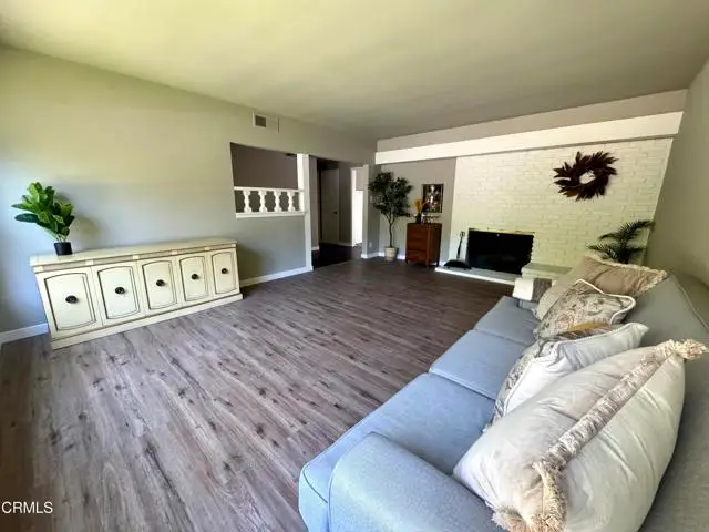 3911 El Lado Drive, Glendale, CA 91214 - #2