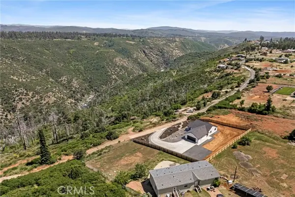 5693 Feather River Place, Paradise, CA 95969
