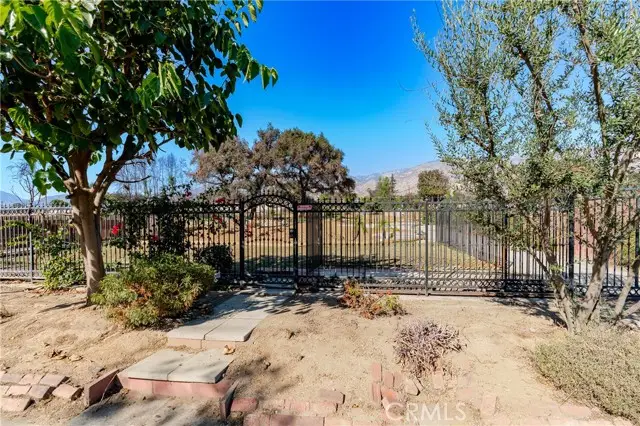 95 Calaveras Street, Altadena, CA 91001 - Image #3