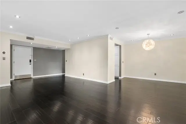 1203 Sweetzer Avenue  #118, West Hollywood, CA 90069 - Image #2
