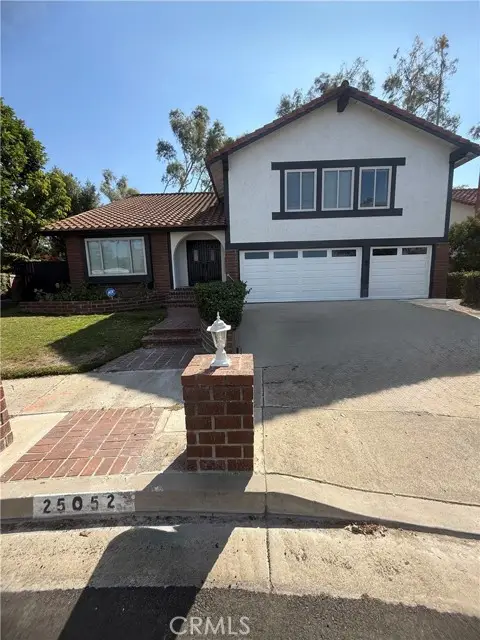 25052 Calle Arenal, Lake Forest, CA 92630