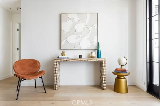 1333 Orange Grove Avenue  #111, Los Angeles, CA 90019 - Image #3