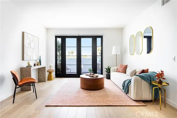 1333 Orange Grove Avenue  #310, Los Angeles, CA 90019