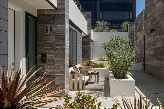 380 Cordova Street  #405, Pasadena, CA 91101 - Image #3