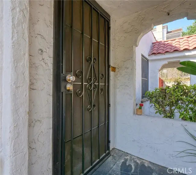 2258 Duane, Los Angeles, CA 90039 - #3