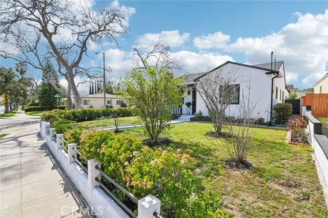 371 Sierra Madre Villa, Pasadena, CA 91107 - #2