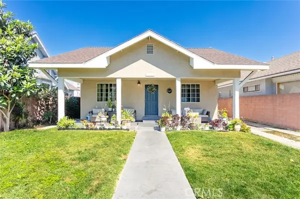 1041 48th Street, Los Angeles, CA 90037