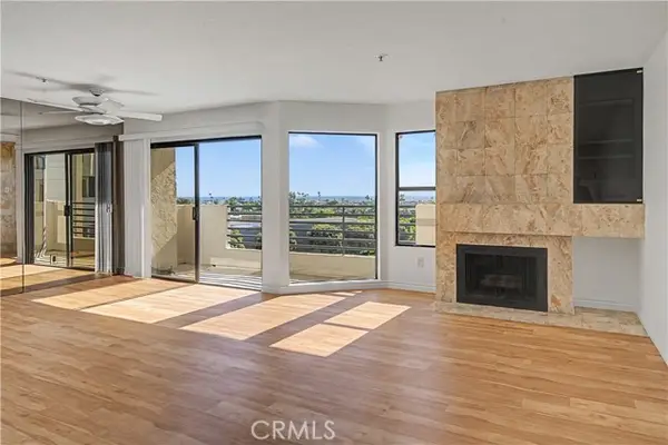 280 Cagney Lane  #207, Newport Beach, CA 92663
