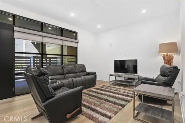 178 Euclid Avenue  #106, Pasadena, CA 91101