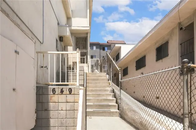 649 Alpine Street, Los Angeles, CA 90012 - #2
