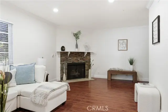 4189 Vineland Avenue  #111, Studio City, CA 91602 - #2