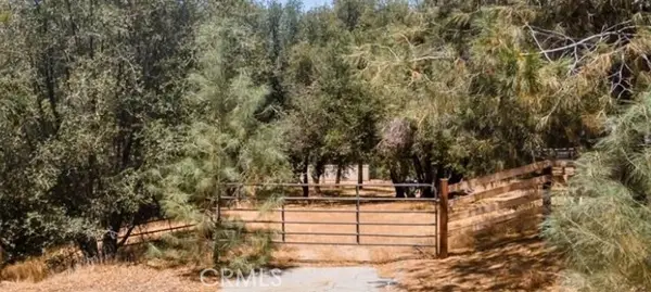 28060 Carlyle Springs Road, Keene, CA 93531