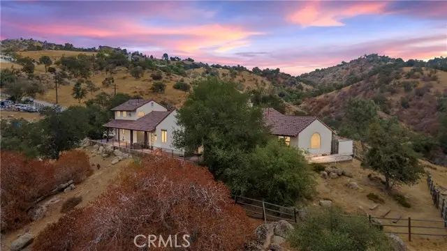 30721 Condor Place, Tehachapi, CA 93561 - Image #2