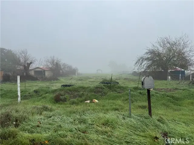 320 Hudson Drive, Bakersfield, CA 93307 - Image #1