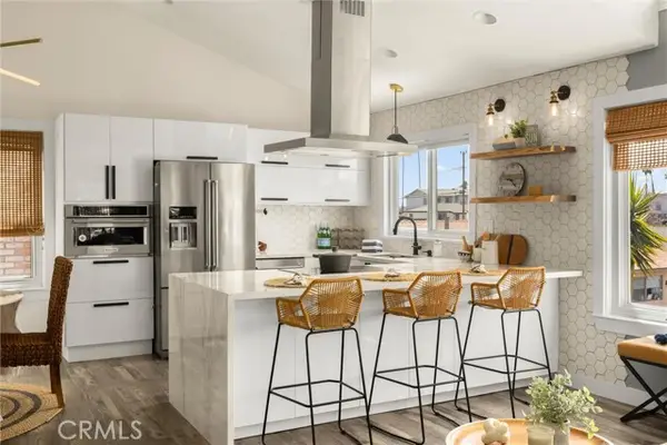 1041 Longbranch Avenue, Grover Beach, CA 93433