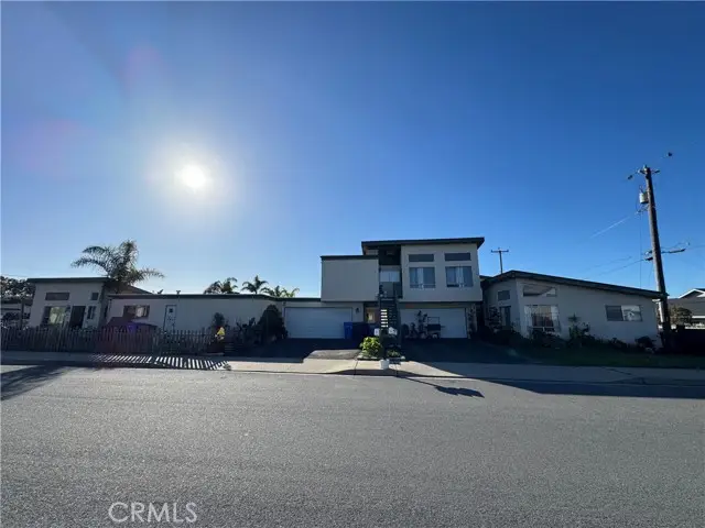 590 6th, Grover Beach, CA 93433 - #2