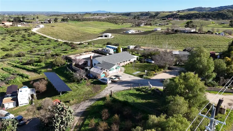 5770 Vista Serrano, Paso Robles, CA 93446 - #2