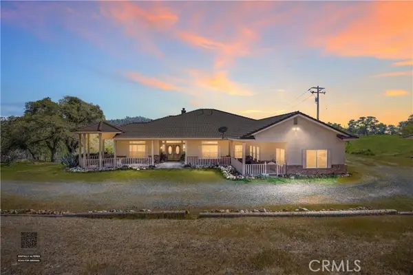 434 Bella Posta Drive, Bakersfield, CA 93308