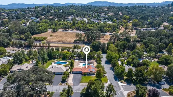 3050 Avenida Del Sol, Atascadero, CA 93422