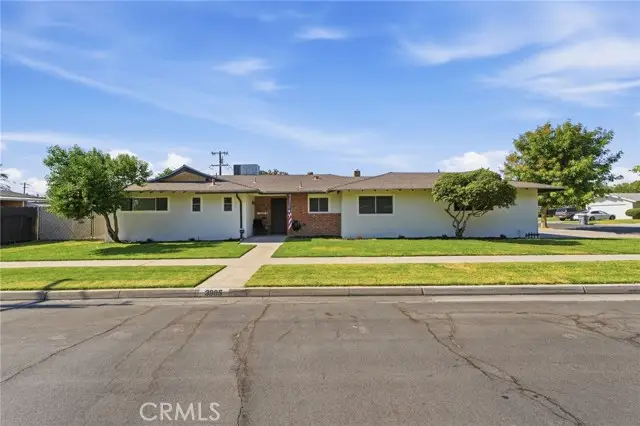3985 Tollhouse Road, Fresno, CA 93726 - #1
