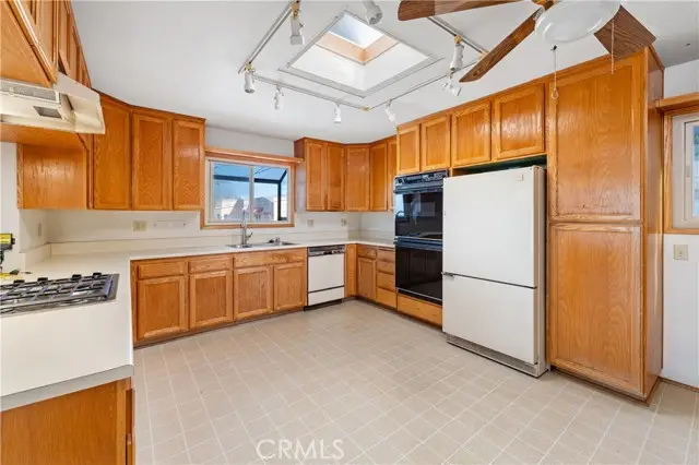 4484 Long Branch Avenue, San Diego, CA 92107 - Image #2