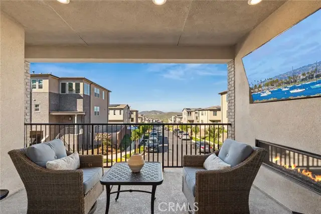 15431 Van Lodensteyn, San Diego, CA 92127 - #3