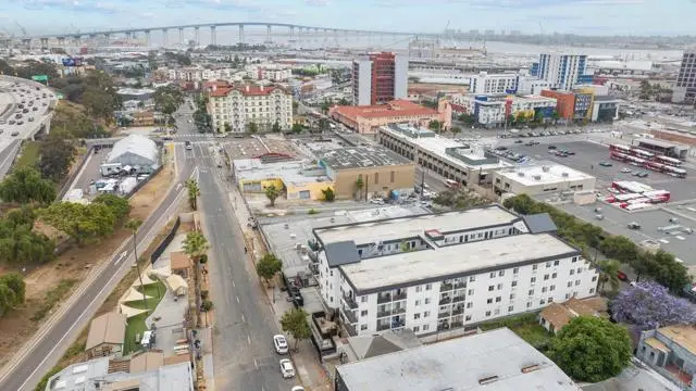 254 17Th Street, San Diego, CA 92101 - #2