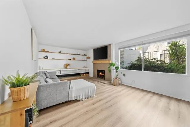 806 4Th Avenue  #7, Escondido, CA 92025 - Image #1