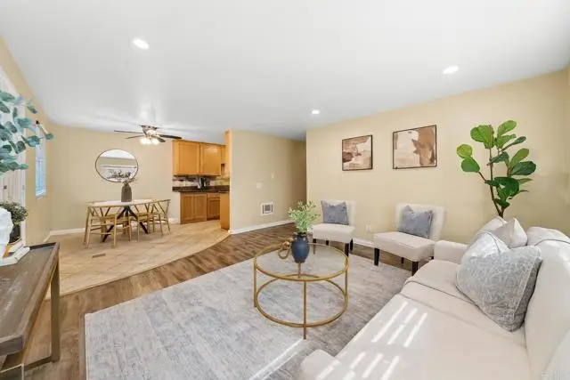 9860 Dale Avenue  #D2, Spring Valley, CA 91977 - Image #2