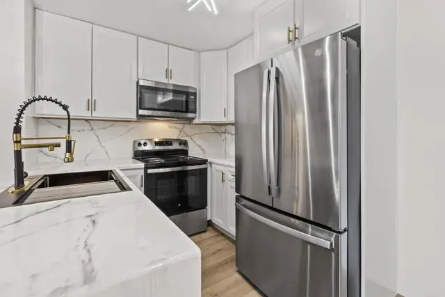 1855 Diamond Street  #5-230, San Diego, CA 92109 - Image #3